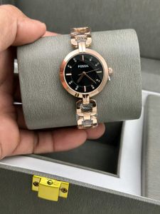 Fossil PREMIUM QUALITY LADIES WATCH AT SALE