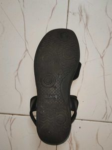 Black Elastic Strap Sandals - Size 7