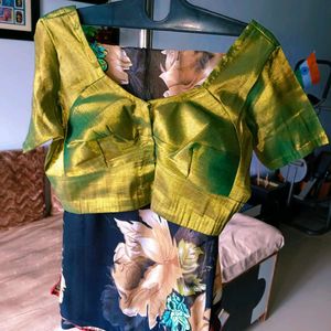 🛍️Floral Print Saree⭐⭐⭐⭐⭐