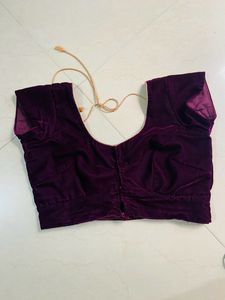 Lehenga, Blouse With Odhni 💜