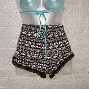 Printed Shorts Size 28