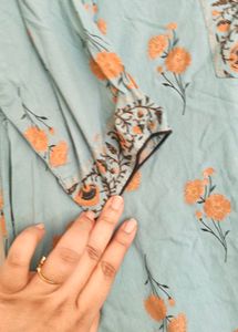 Kurta Set With Shara Gher