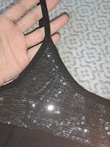 ELLIZA DONATEIN BLACK SEQUIN SPAGETTI TOP