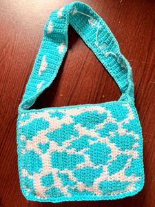 Crochet cloud Shoulder Bag