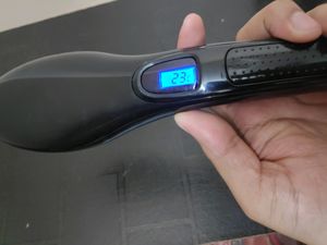VEGA X-Glam Hair Straightening Brush