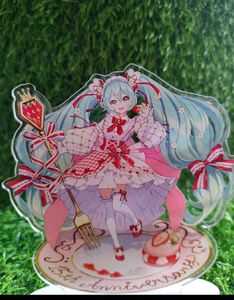 Hatsune Miku 15th Anniversary Figure