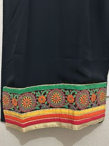 Elegant Black Kurta (Navaratri Special)
