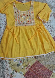 Trendy Top For Girls