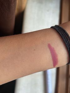 mamaearth lipstick