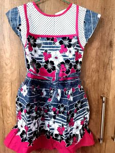 Girls Cotton Frock For Aged 4 To 6 Years