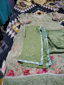 Elegant Green Kurta Set