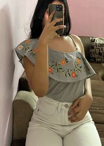 Gingham One-Shoulder Top 🖤