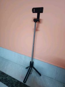 Tripod