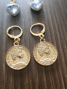 Set Of 2 Old Money Earrings