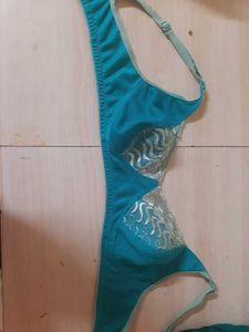 set of 2bra