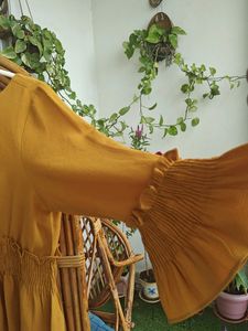 Mustard Top