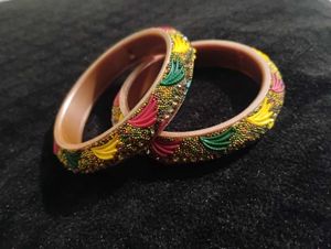 Women Multicolour Bangles 💛🧡