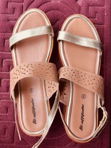 Hi-Altitude Tan & Gold Sandals