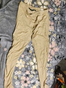 Avaasa Beige Pants - M