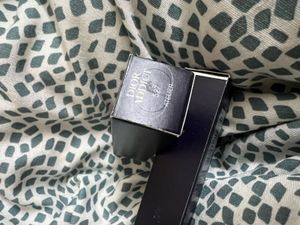 Authentic Dior Addict Shine Lipstick - Atelier 527