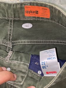 Men&#39;s Distressed Slim Fit Jeans
