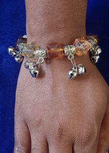 Cristal With Ghughri Bracelet.