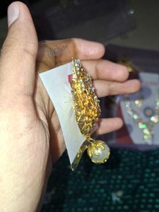 Fashion Brooch with Pearl Drop