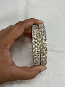 Sparkling Bangle Set