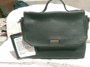 Stand Shape Handbag 👜👜👜😀