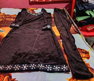 Unused Party Wear Printed Velvet Kurta bottom