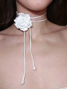 Crotchet Rose Choker