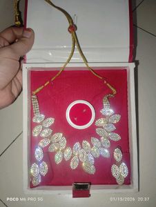 Sparkling Jewelry Set