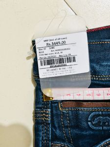 Man Bootcut Pent Size 30