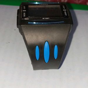 Lasika Digital Watch - Style &amp; Function