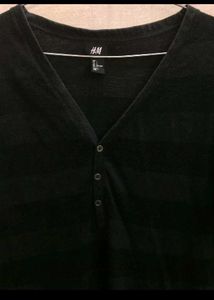 H&amp;M Check Mens Tshirt