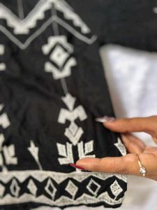 thread 🧵 work crop tshirt