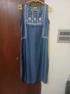 ATEESA Blue-White Embroidered Kurti,Size - S