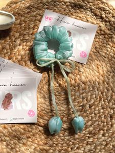 Tulip Scrunchie