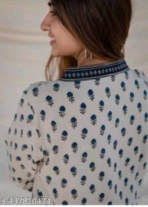 Elegant Floral Print Kurta