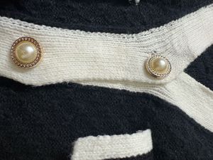 Cute Black &amp; White Cardigan