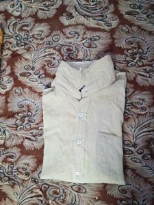 Men&#39;s Casual Button-Down Shirt
