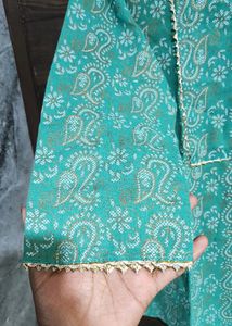 GOLD &amp; GREEN short Kurti