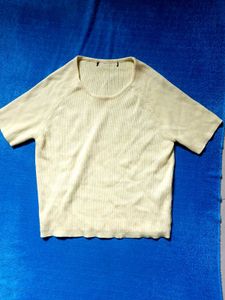 Butter Yellow Top