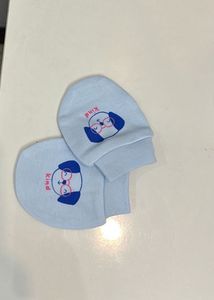 Baby Hat, Booties &amp; Mittens Set