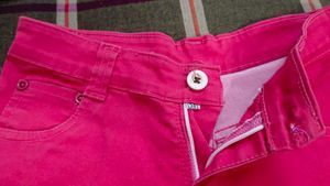 Bright Pink Girls&#39; Cotton Shorts – Stylish &amp; Comfy