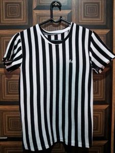 H&M T Shirt For men