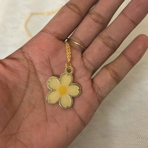 Cute Daisy Chain