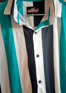 Men&#39;s Striped Shirt