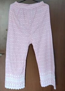 plazo in pink and white colour