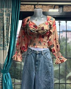 Floral Print Long Sleeve Top